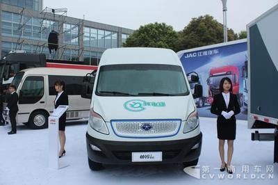 總理在現場 江淮與大眾正式簽署合資企業協議 第一商用車網 cvworld.cn