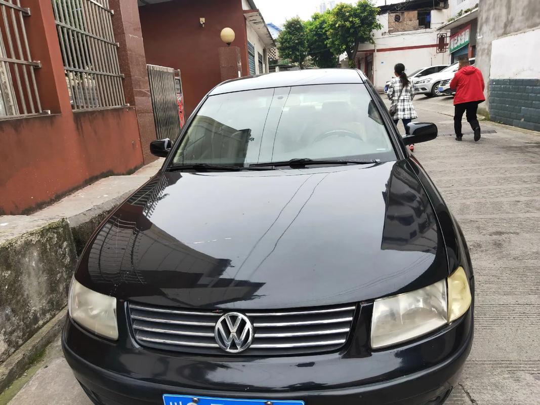 屈氏汽車養護中心,二手車收售,審車,保險,收報廢車,聯系18